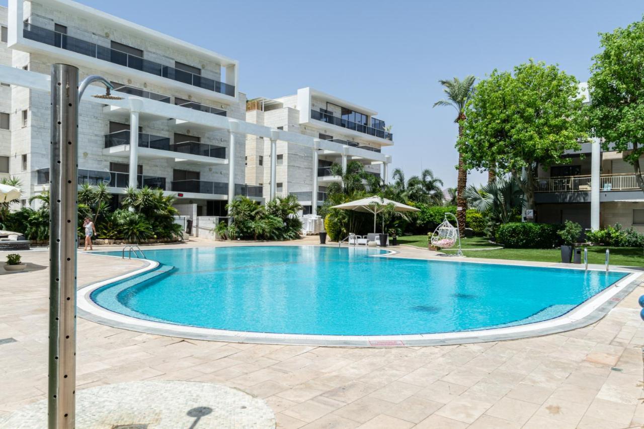 דירת גן פונה לבריכה - Pool Garden View Eilat公寓 外观 照片