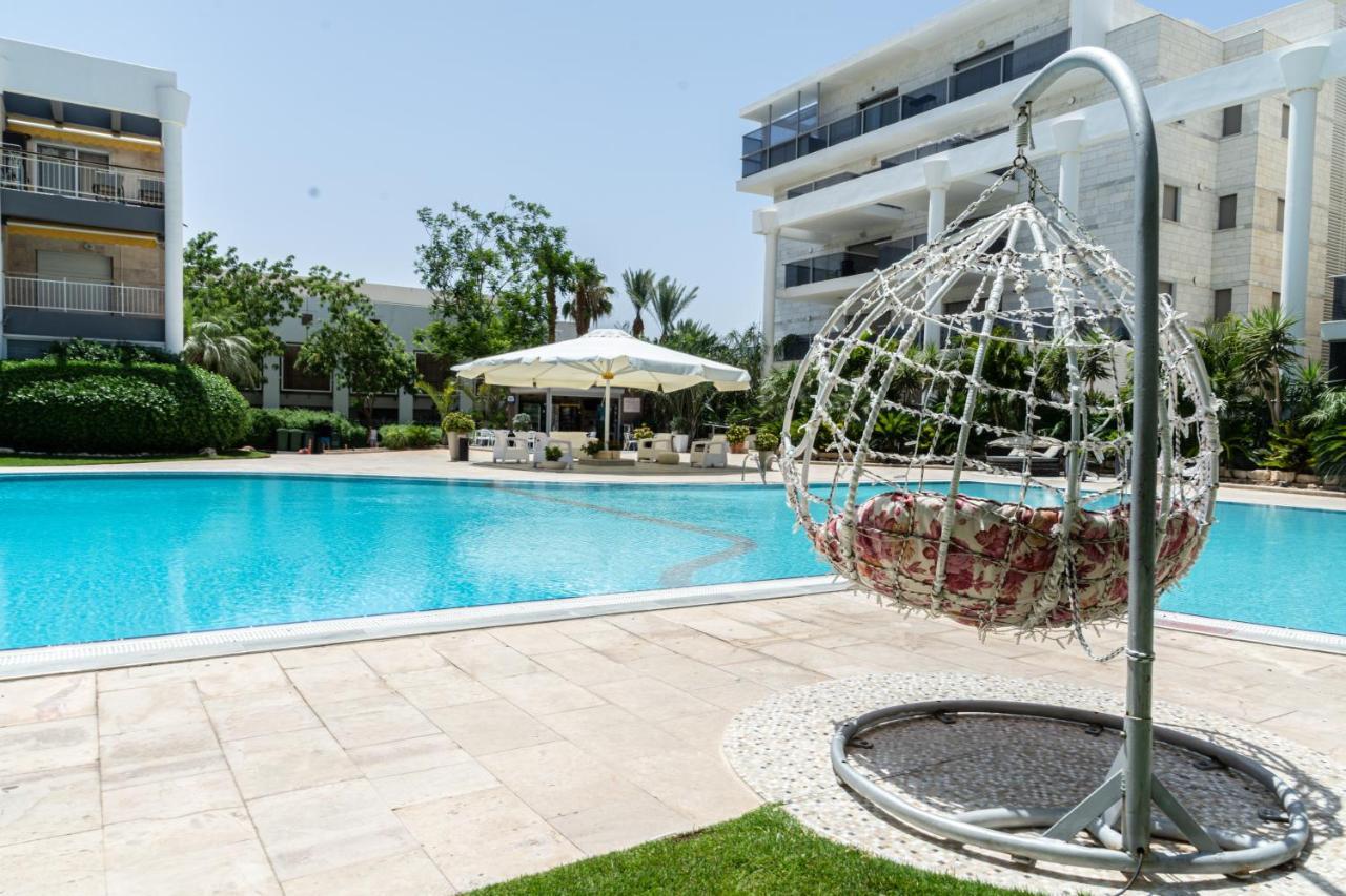 דירת גן פונה לבריכה - Pool Garden View Eilat公寓 外观 照片