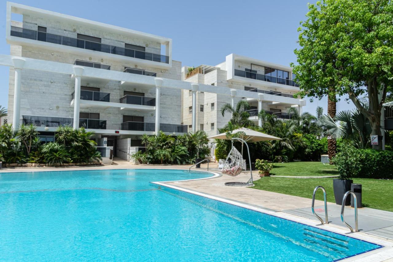 דירת גן פונה לבריכה - Pool Garden View Eilat公寓 外观 照片
