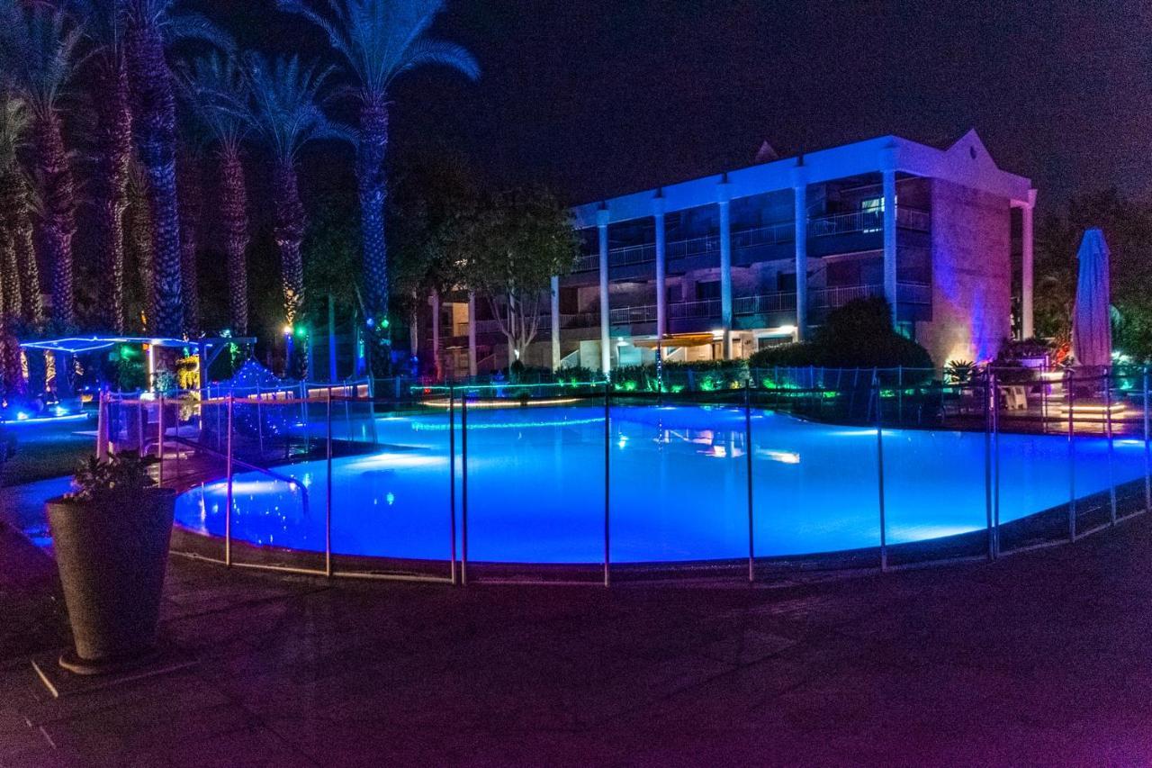 דירת גן פונה לבריכה - Pool Garden View Eilat公寓 外观 照片
